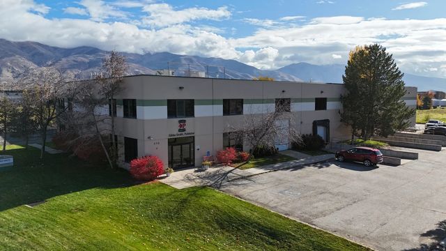 570 N Sportsplex Dr, Kaysville