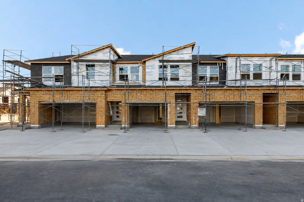 3774 S Amaranth Rd 130, West Valley City