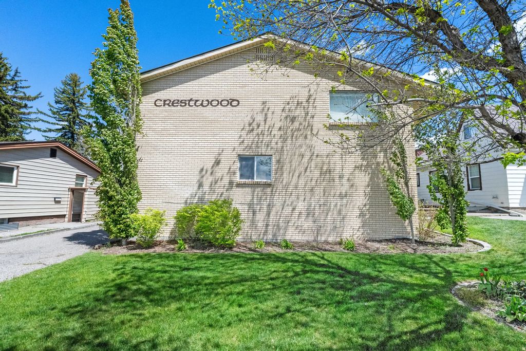235 S 1st E, Rexburg