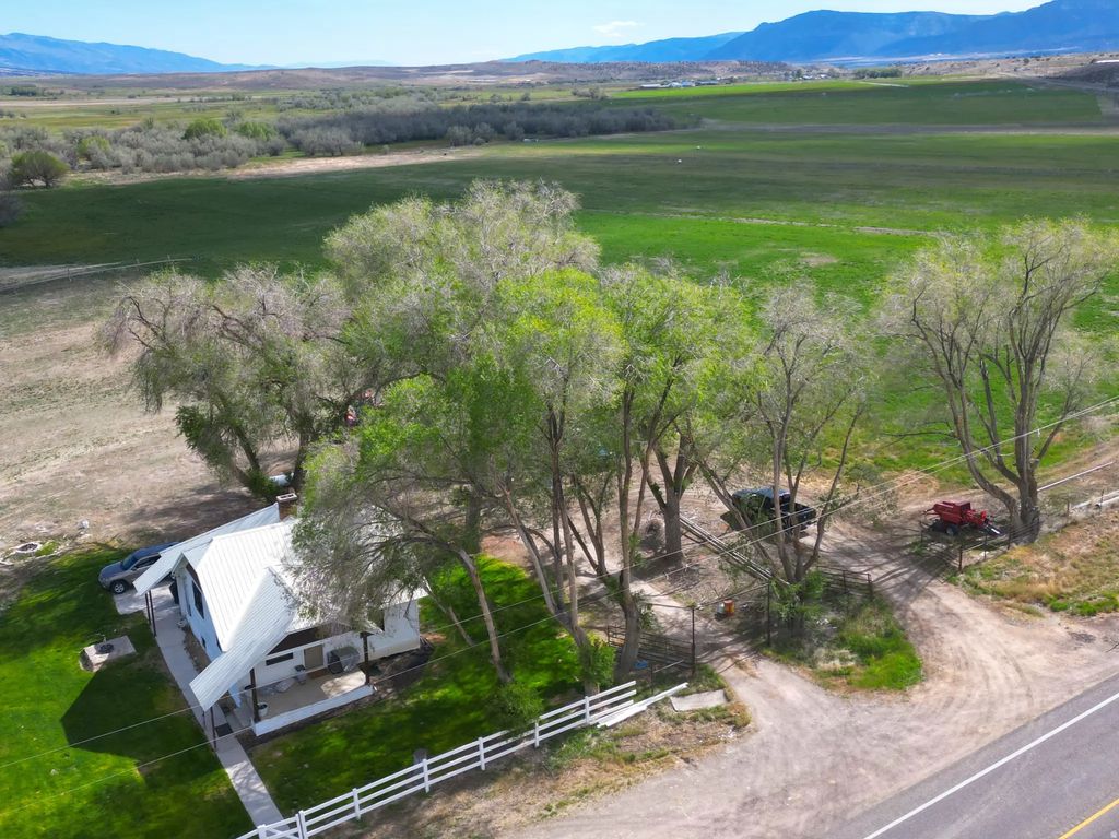 3611 W Highway 116, Mt Pleasant