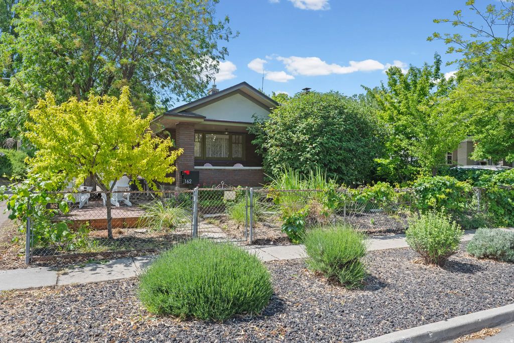 162 E Cleveland Ave, South Salt Lake