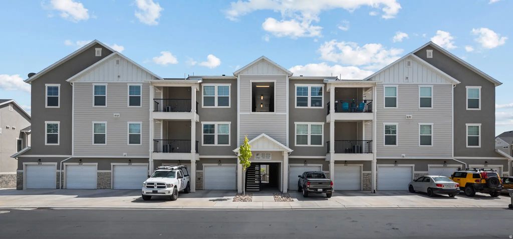 1761 W Terra Vista Ln S F202, Saratoga Springs