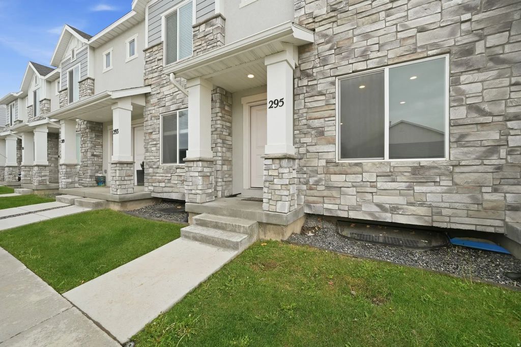 295 W Spruce Way, Santaquin