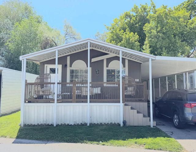 899 W Big Mountain Dr 114, Taylorsville