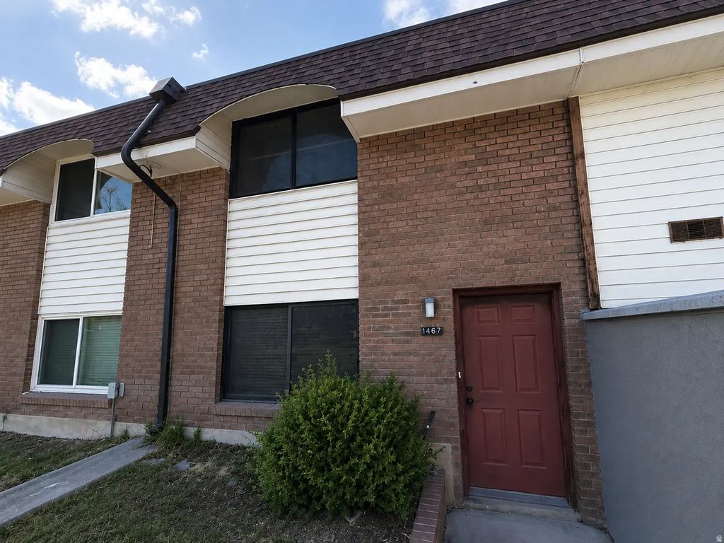 1487 W Arthur Dr N 1487, Provo