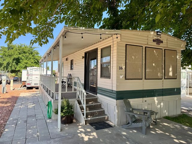 1150 W Red Hills Pkwy 16, Washington