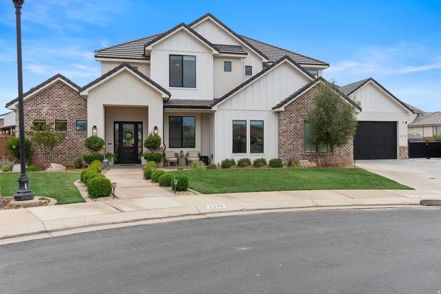 2278 E Tawny Cir, St. George