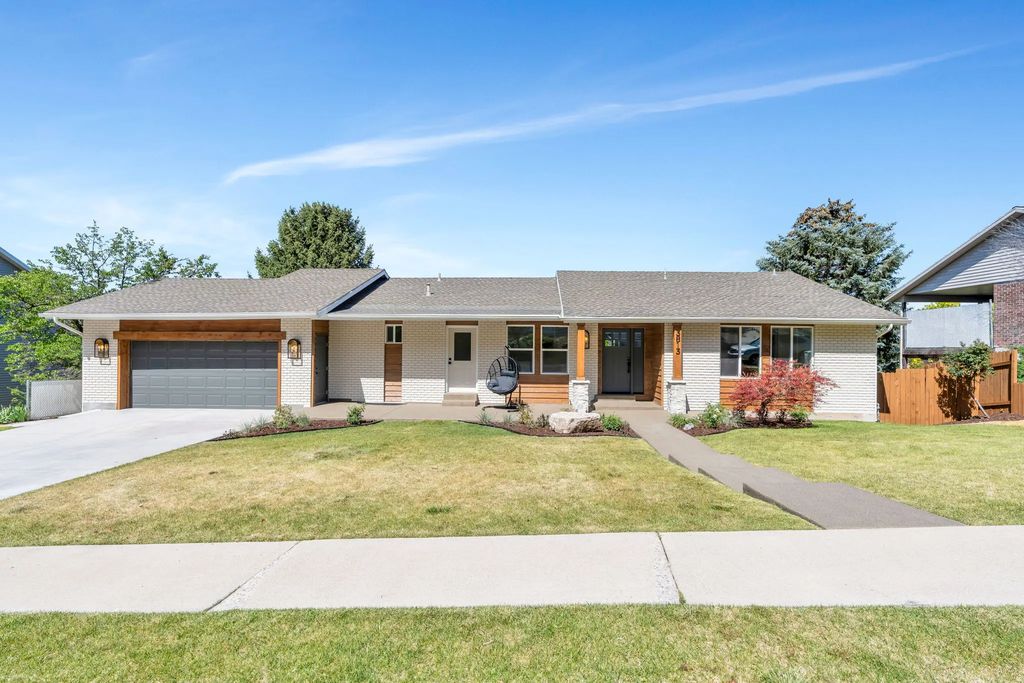 3813 N Foothill Dr, Provo
