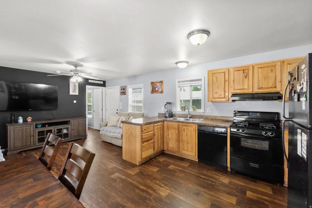 881 W Mt Nebo Dr 253, Taylorsville