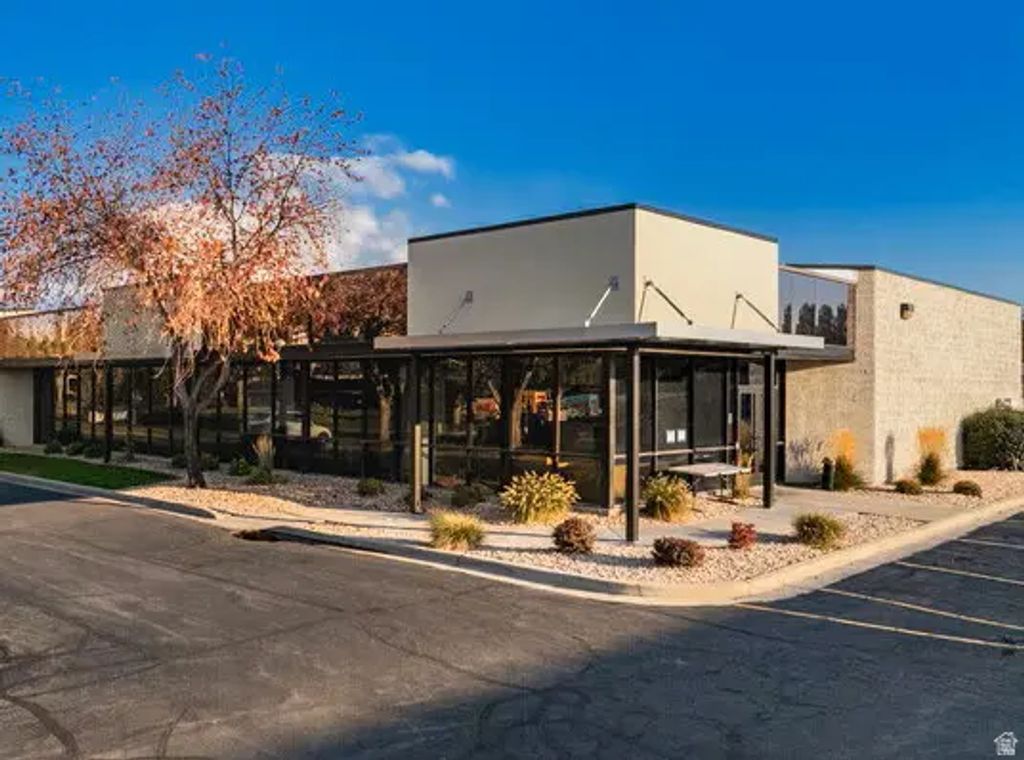 1105 W 2400 S, West Valley City