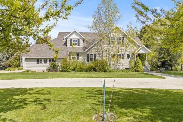 215 W 1800 N, Logan