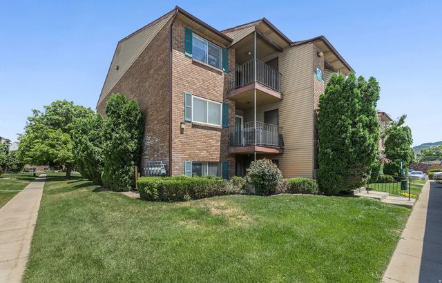 4150 S Oak Meadows Dr 30, Taylorsville