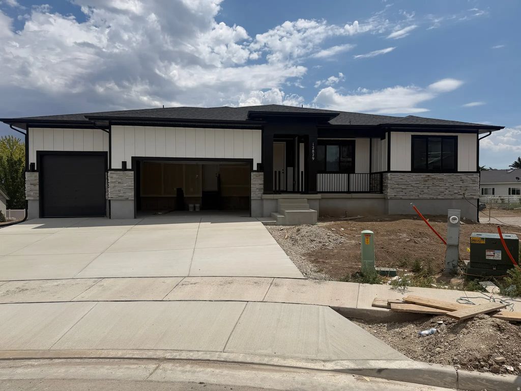 12829 S Ravens Roost Dr 213, Herriman