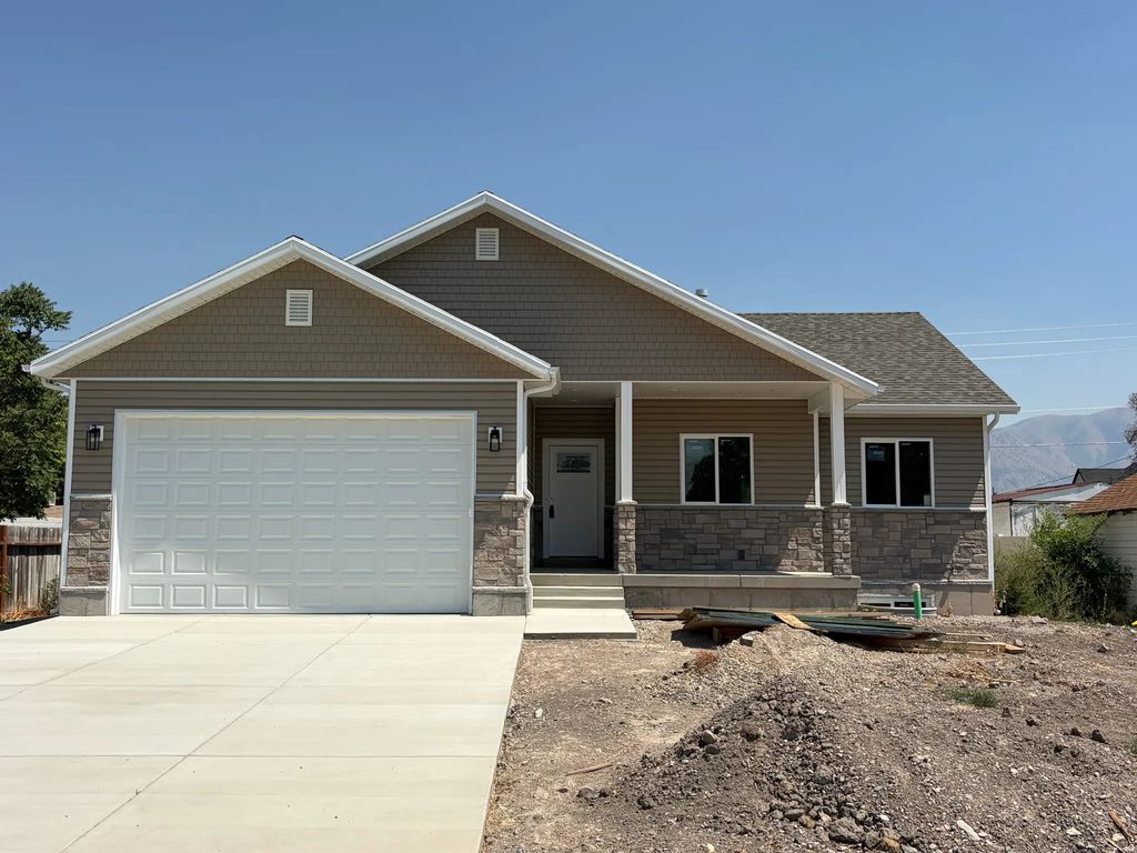 355 S 100 W, Garland
