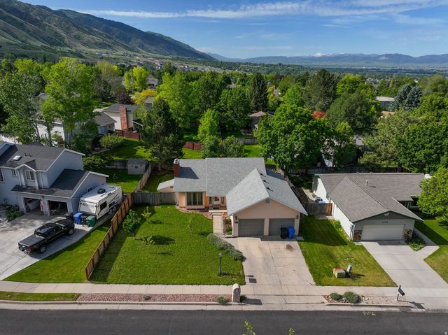 1218 E 100 S, Logan