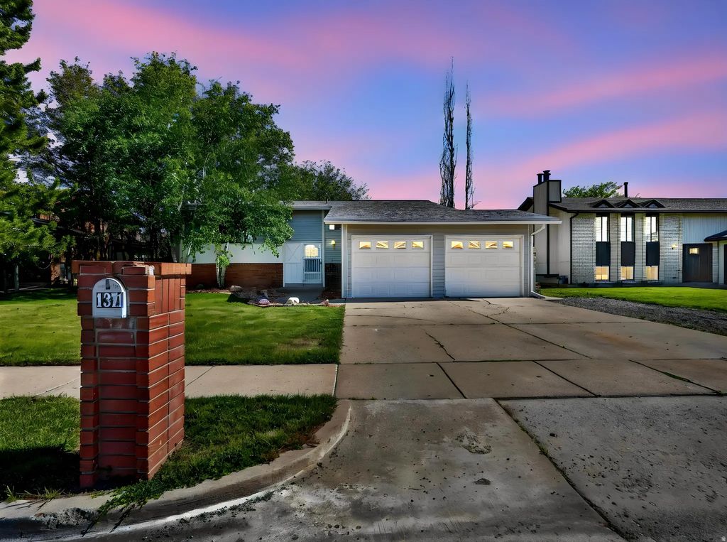 1371 E 5800 S, South Ogden