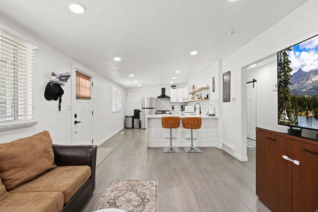 545 N Madison Ave, Ogden