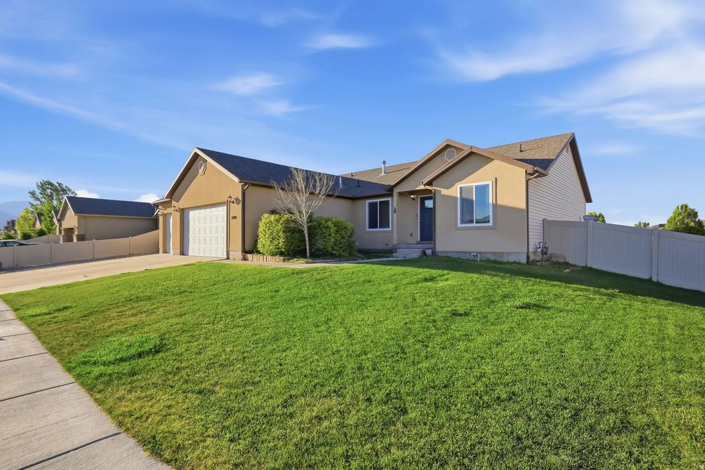 1101 E Searle Ln N, Eagle Mountain