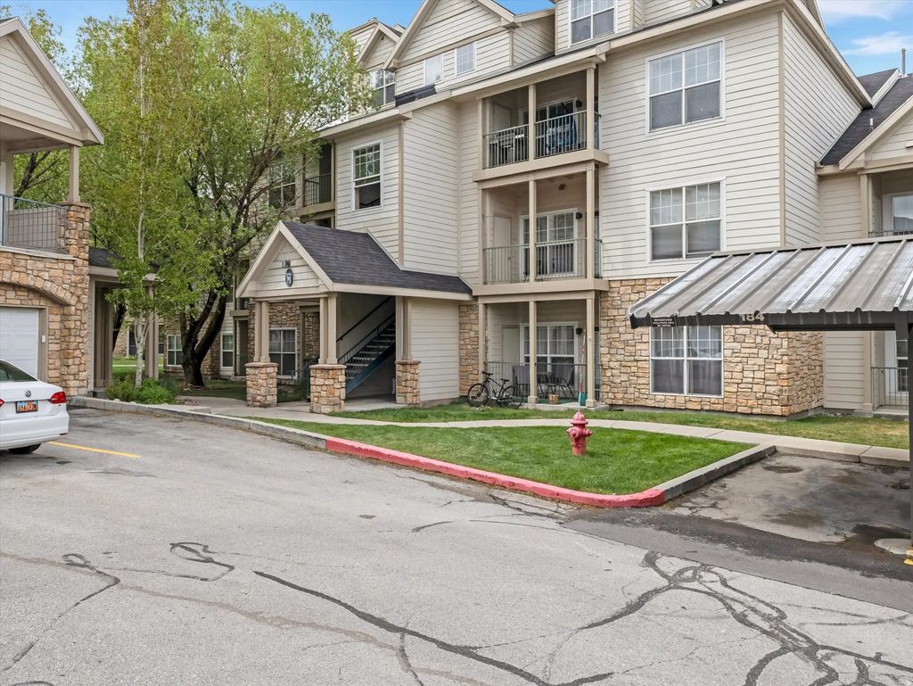 900 Bitner Rd M12, Park City