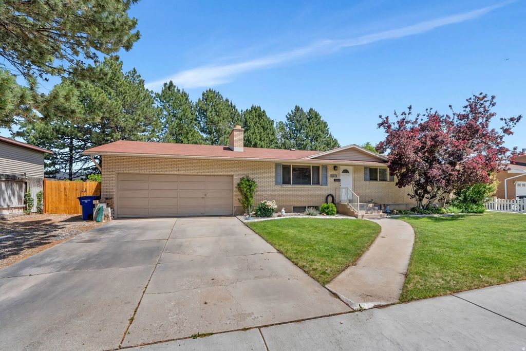 1033 E 120 S, Spanish Fork