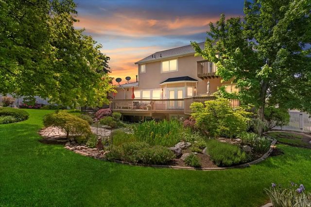 1880 Shadow Valley Dr, Ogden
