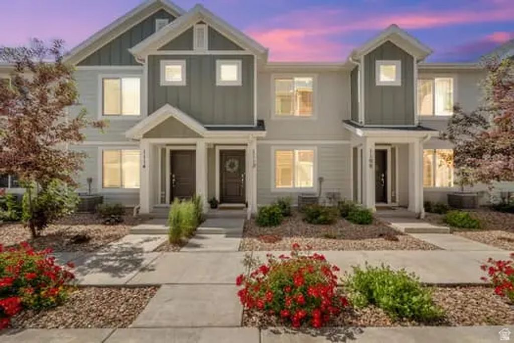 1112 E Quarterdeck Way, Saratoga Springs
