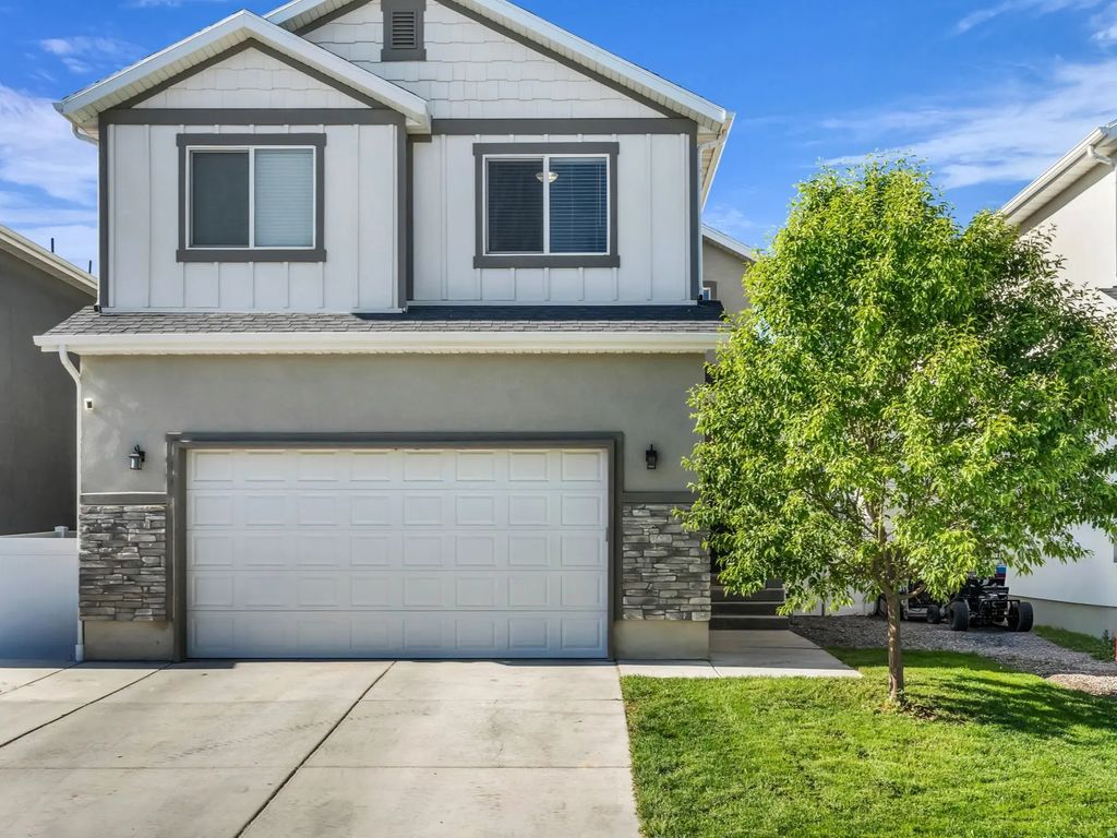 1318 Pamela St, Eagle Mountain