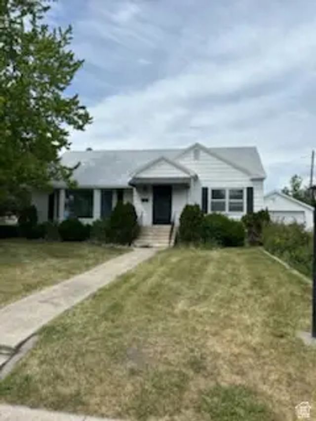 293 W 500 S, Logan