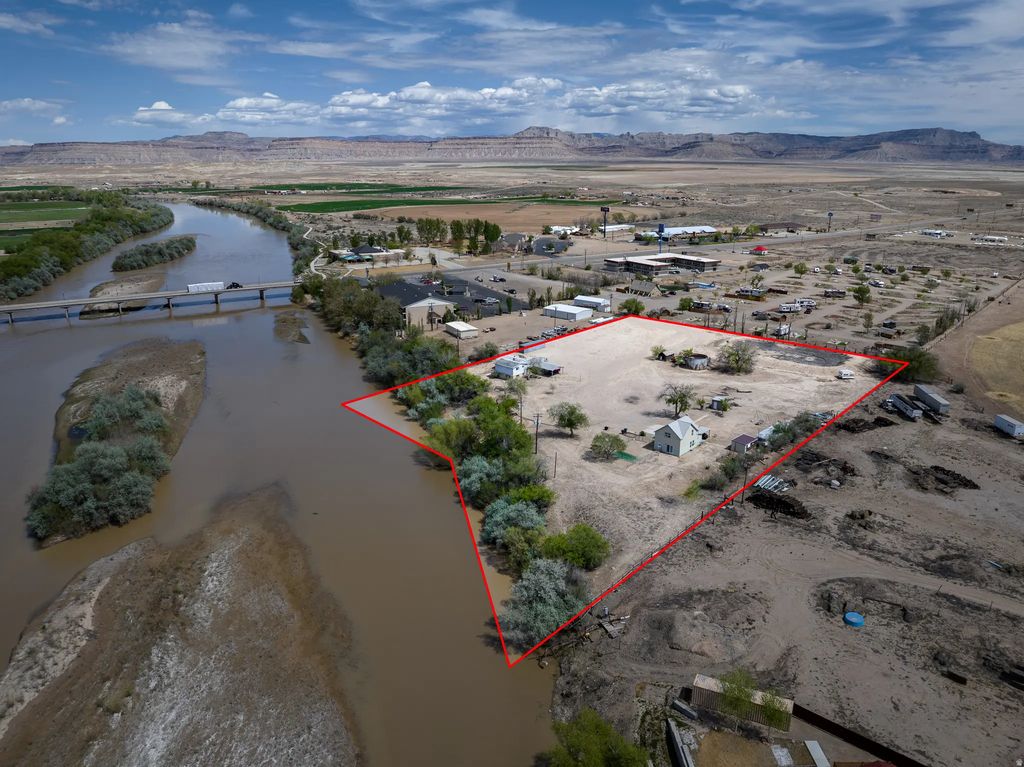 360 S 1780 E, Green River