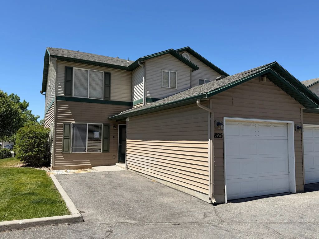 825 E 760 N, Ogden