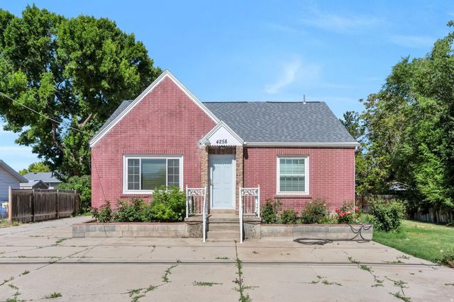 4258 S 2200 W, Taylorsville