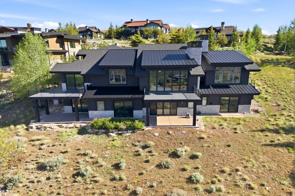 8945 N Mountain Crest Rd, Park City