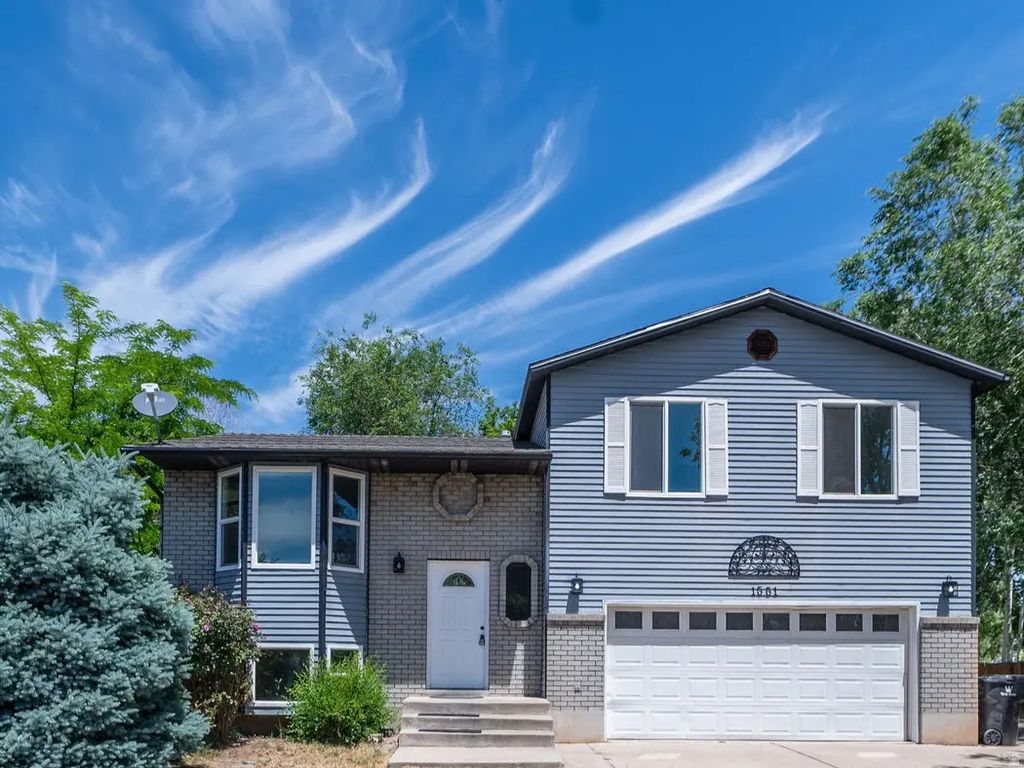 1551 W 265 N, West Point