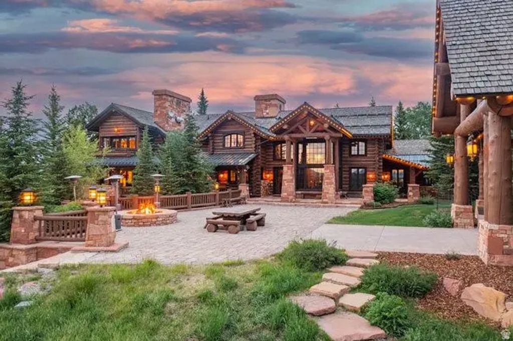 1943 N Wolf Creek Ranch Rd 12, Heber City
