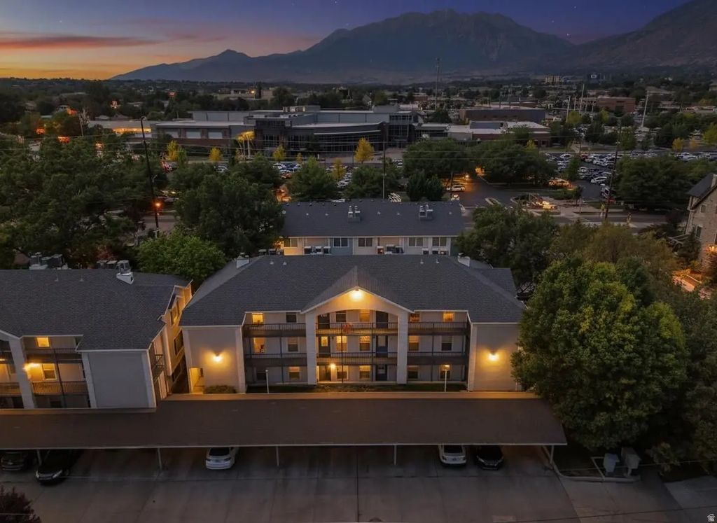 475 N 300 W 10, Provo