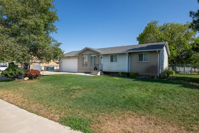 6452 W 3270 S, West Valley City