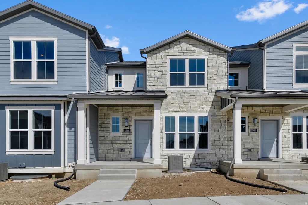 6568 W Raynolds Peak Way, West Jordan