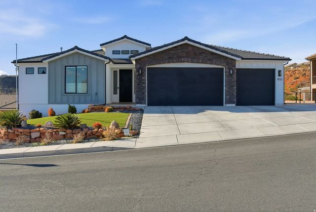 1033 N 2050 Cir E, St. George