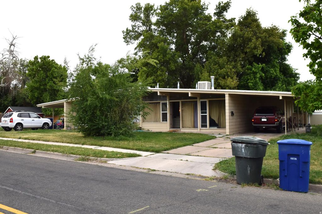3369 Gramercy Ave, Ogden