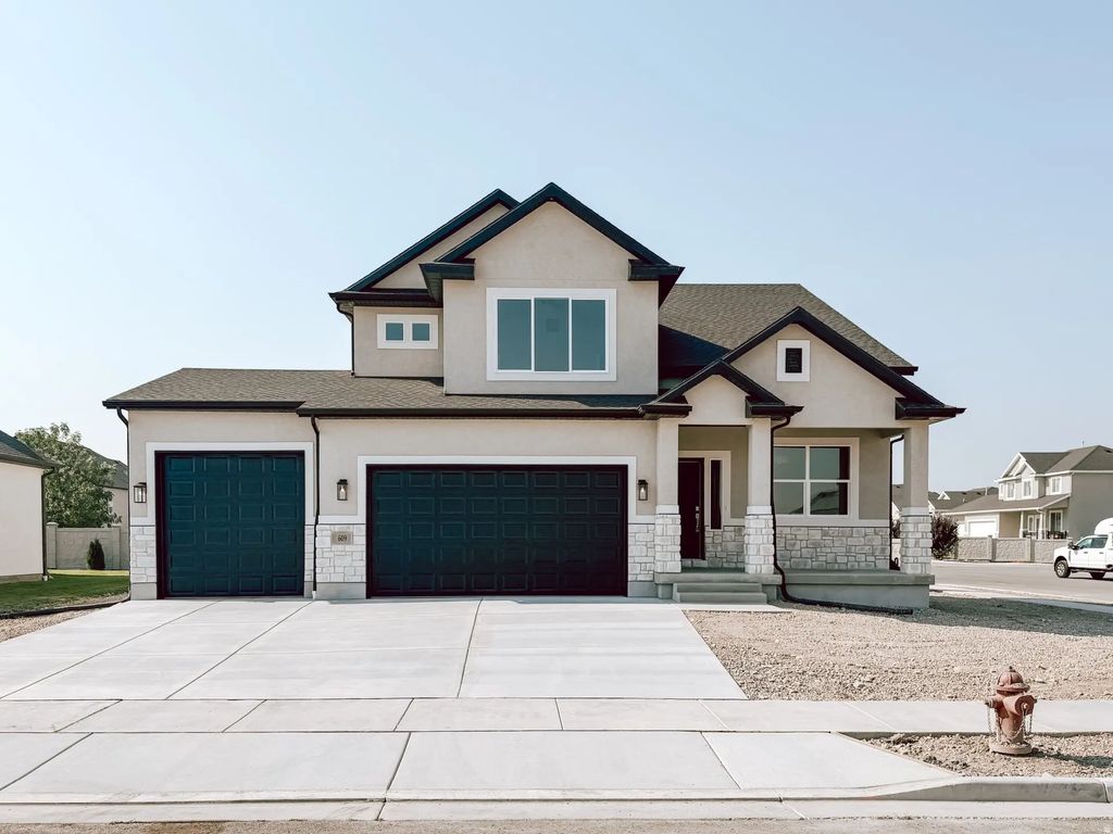 609 W 2030 N 16, Tooele