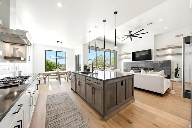 1779 W Red Cloud Cir, St. George