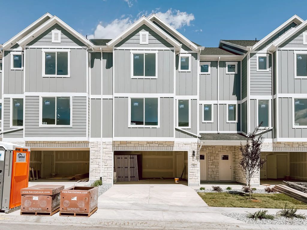 954 W Mountain Hollow Way N 334, Lehi