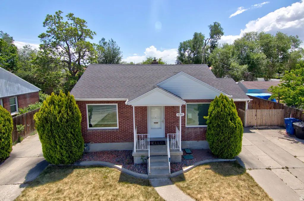 4391 W 5215 S, Salt Lake City