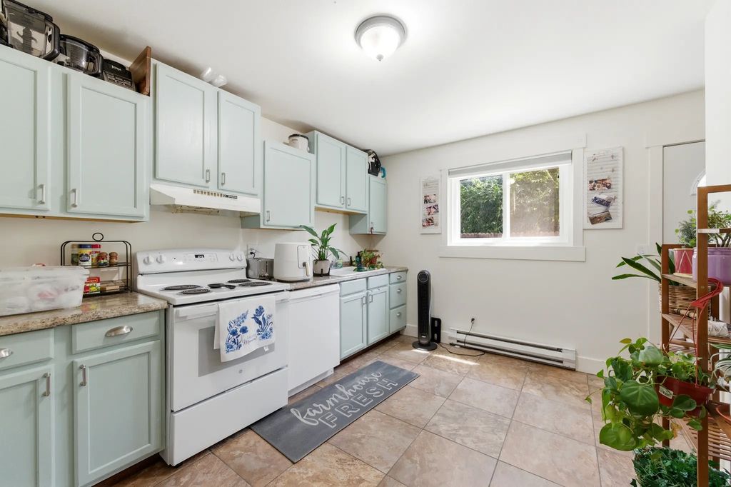 7923 S Main St 8, Midvale