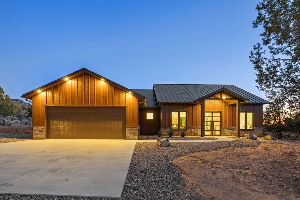 369 W Pinyon Pine Dr, Orderville