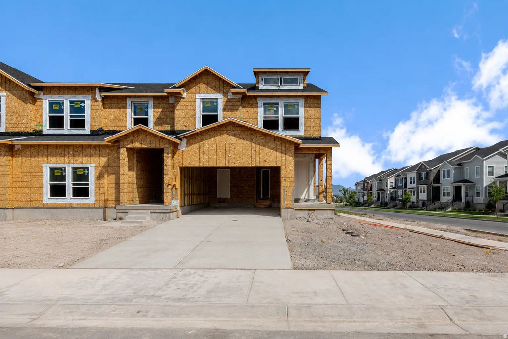 1486 W Banner Dr 832, Saratoga Springs