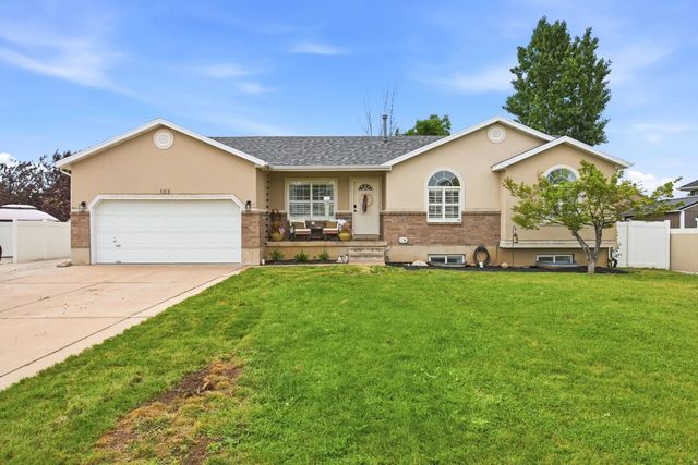 103 W 2250 N, Layton