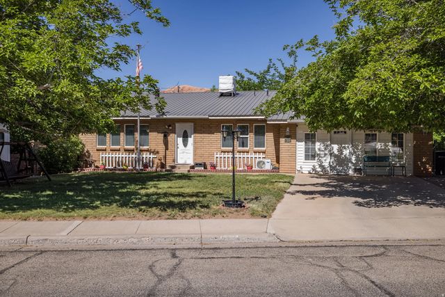571 Mivida Dr, Moab