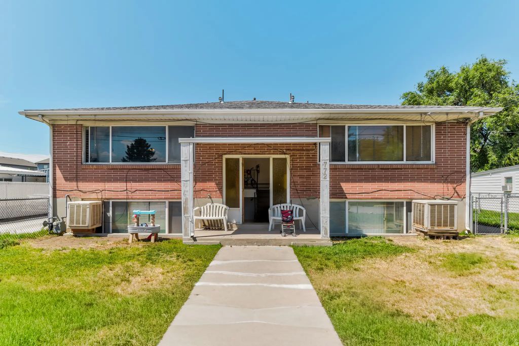 772 W Lennox St, Midvale