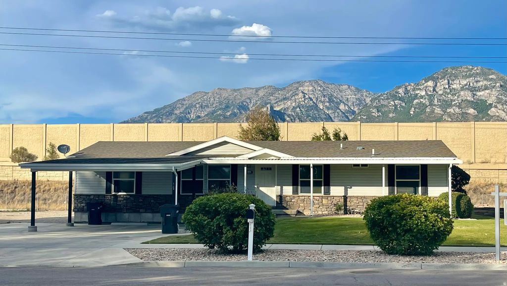 843 S 900 W, Provo